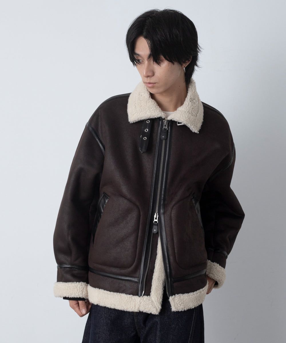 ブラウン モデル：180cm L着用