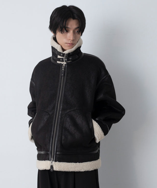 ブラック モデル：180cm L着用