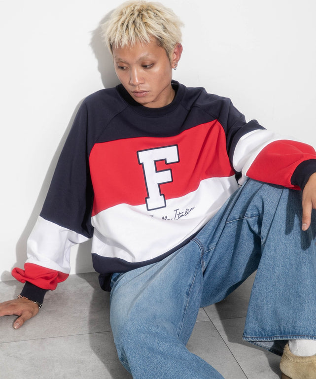 別注FILAパネル切替プルオーバー/レッドその他　モデル：178㎝　L着用
