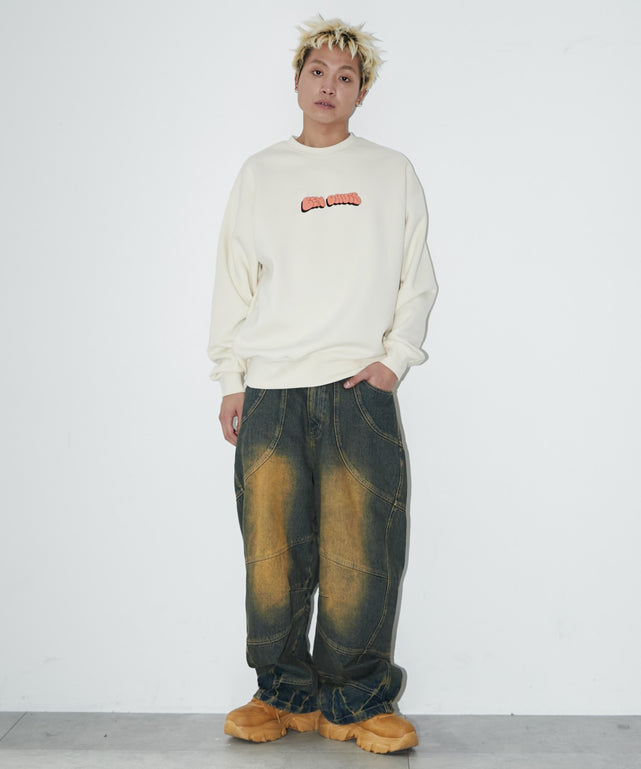 オフホワイト モデル：178cm L着用