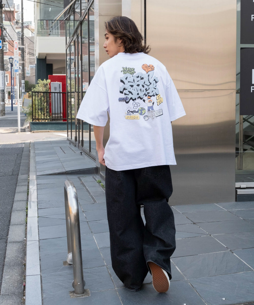 ホワイト　モデル175cm L着用