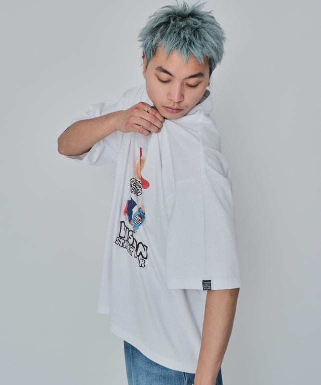 ホワイト モデル：178cm L着用