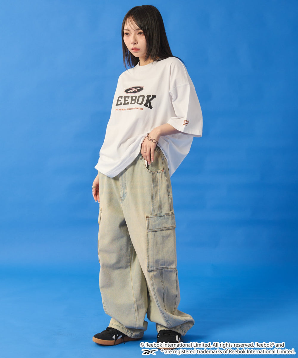 ホワイト　モデル:159cm M着用