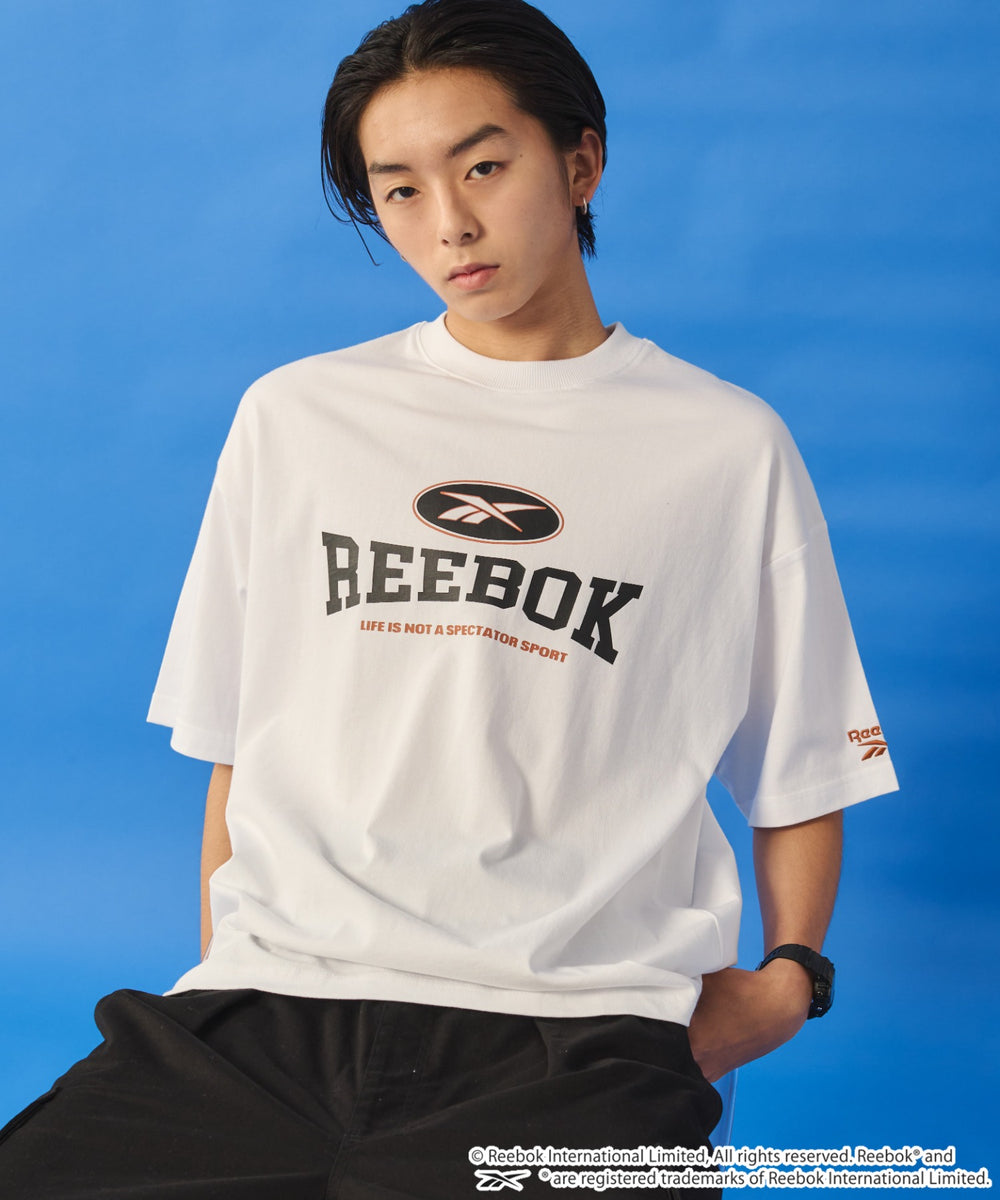 ホワイト　モデル:178cm M着用