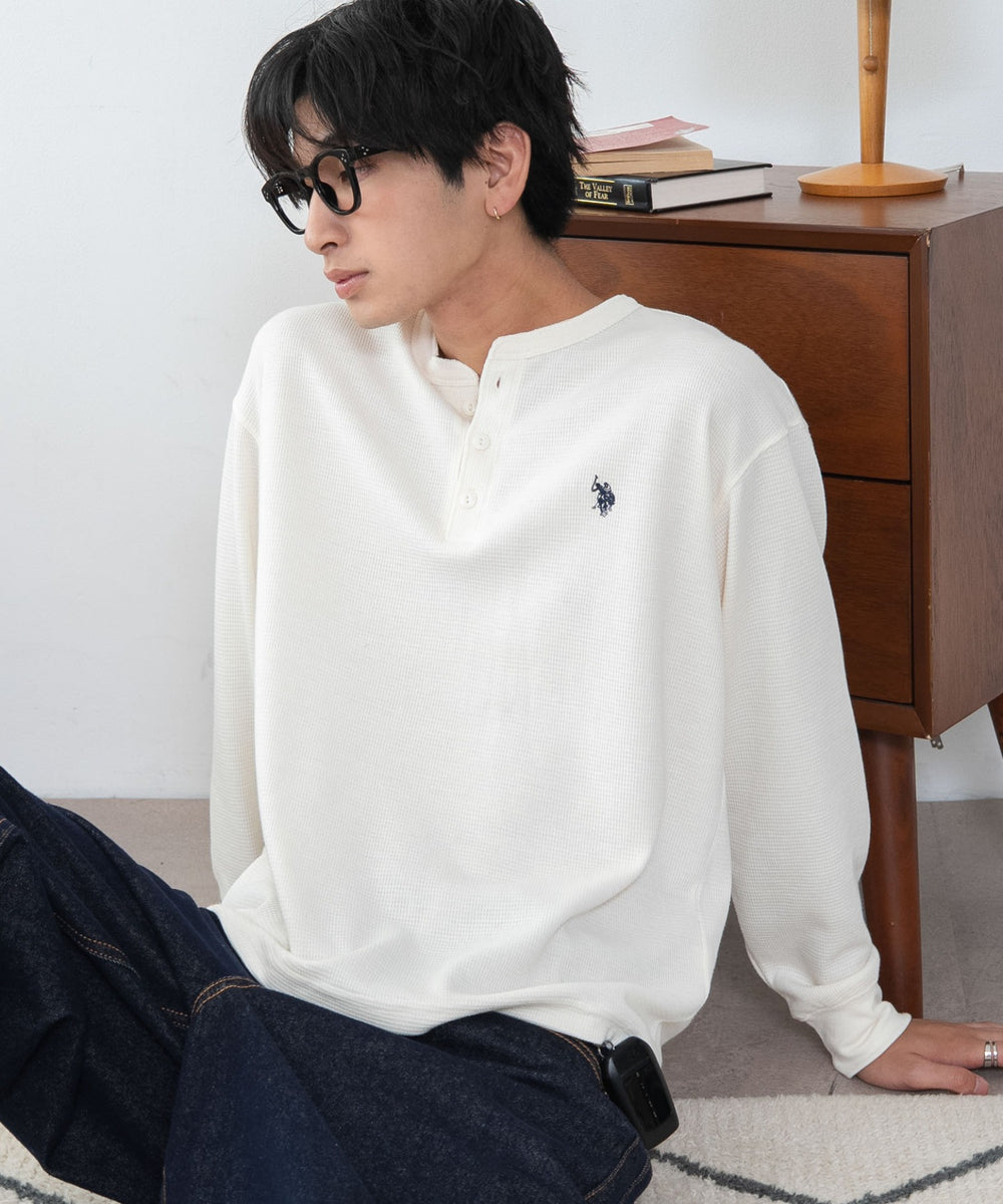 ホワイト　モデル：180cm L着用