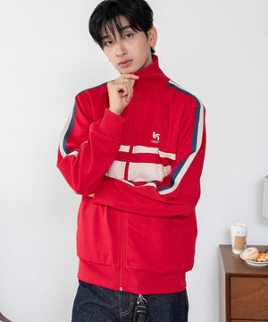 ワイン　モデル：180cm L着用