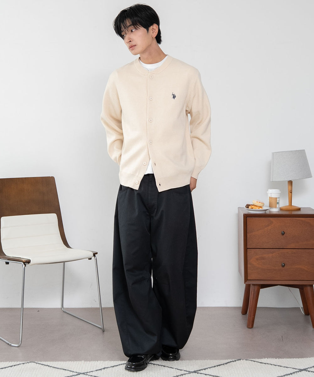 ホワイトアイボリー　モデル：180cm L着用