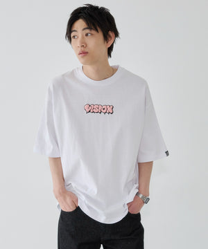 ホワイト モデル：181cm L着用
