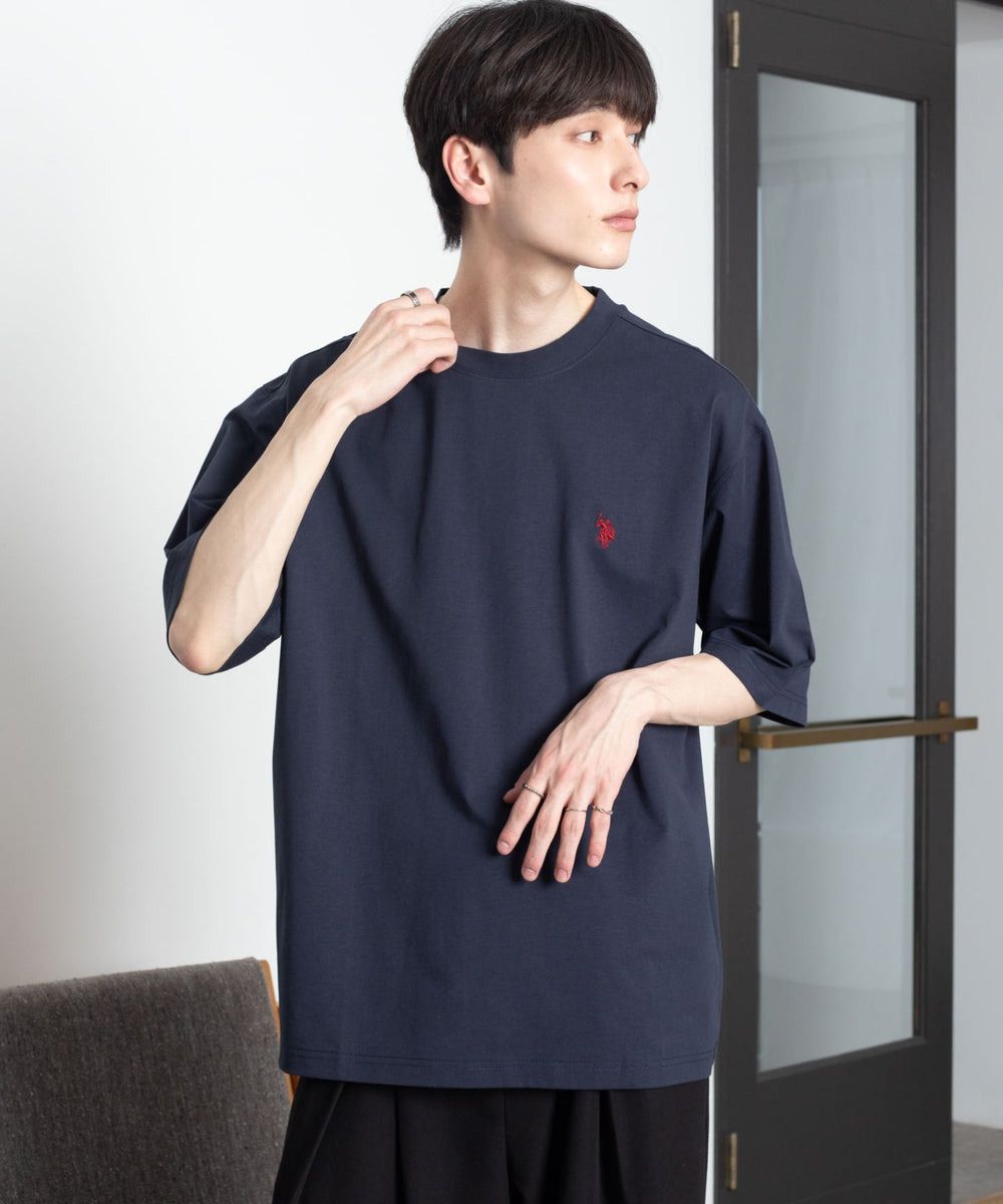 ネイビー　モデル：177cm L着用