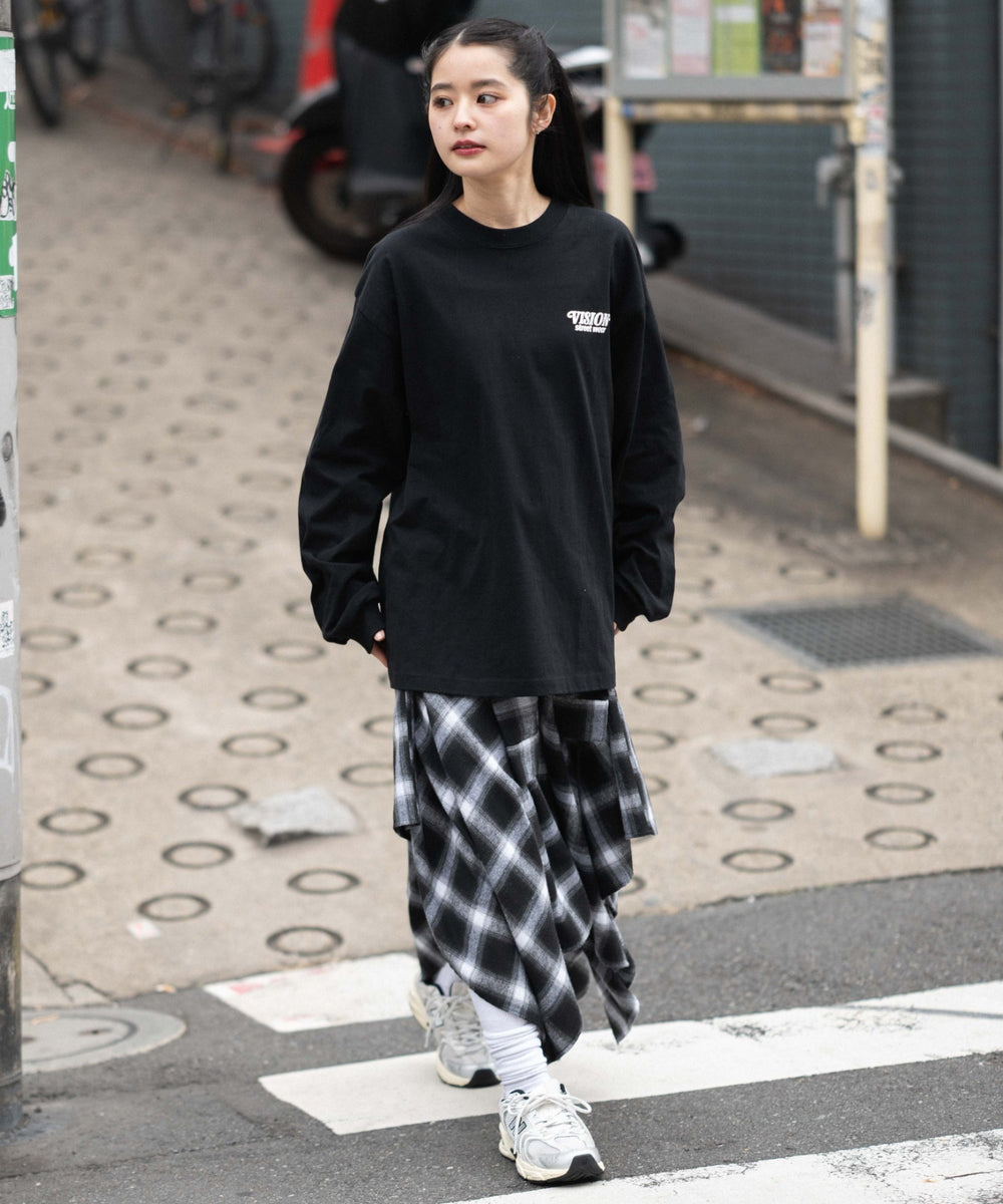 ブラック　モデル：161cm M着用