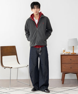 チャコール　モデル：180cm L着用