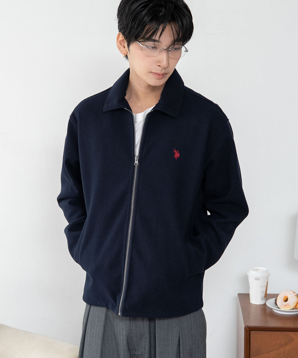 ネイビー　モデル：180cm L着用