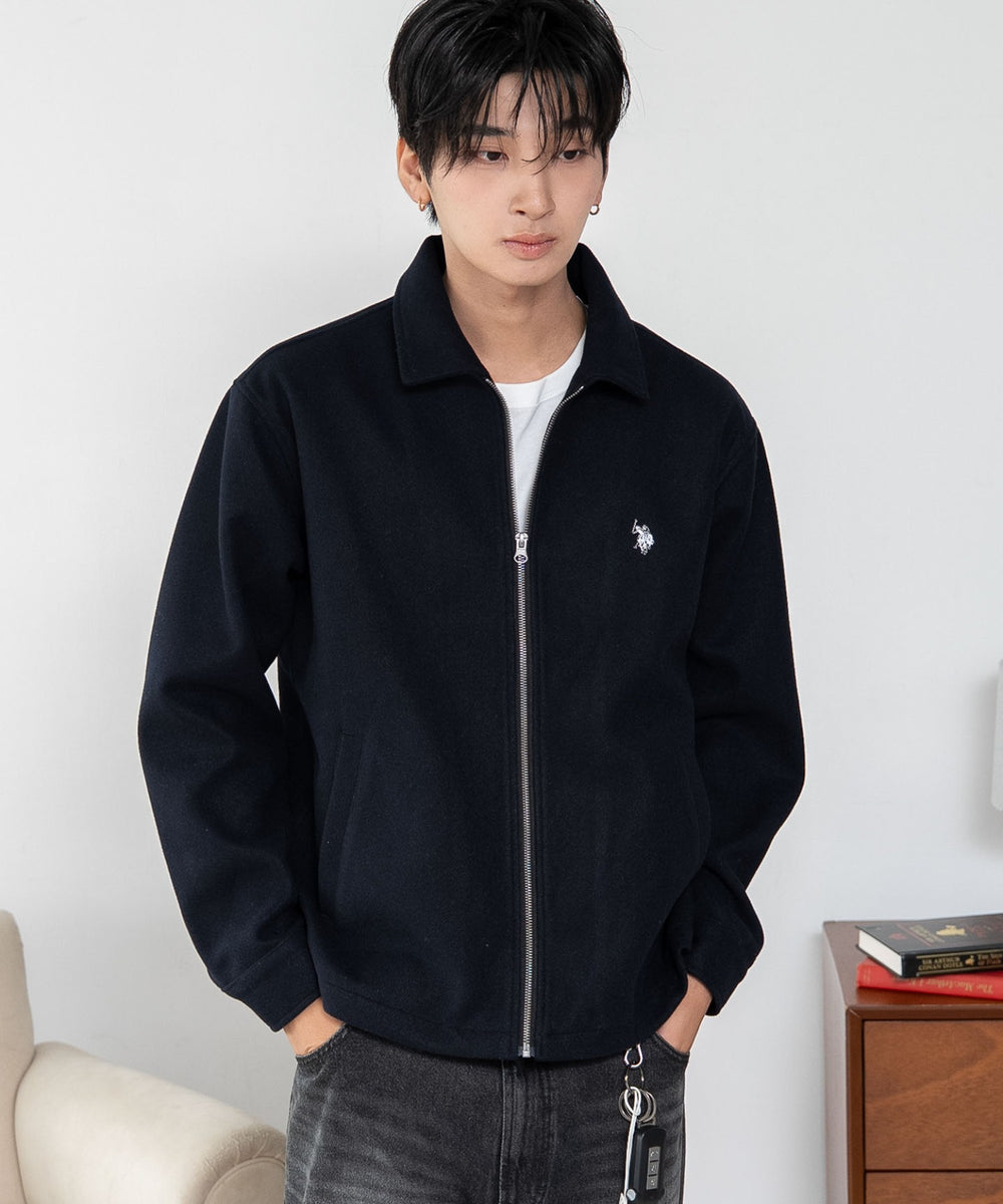ブラック　モデル：180cm L着用