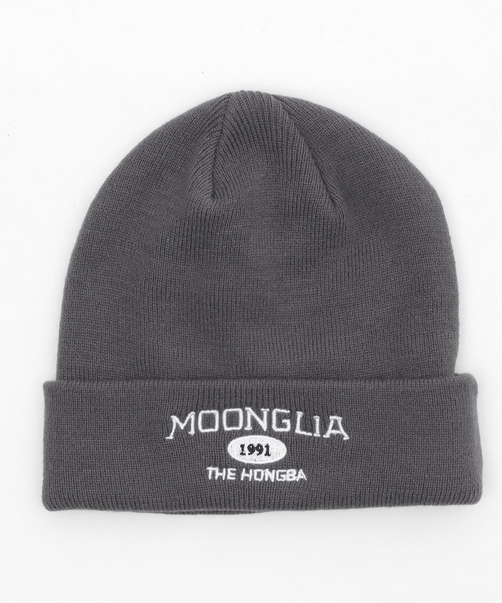 グレー