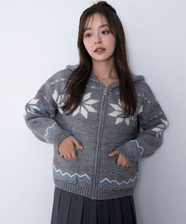 グレー　モデル：165cm F着用