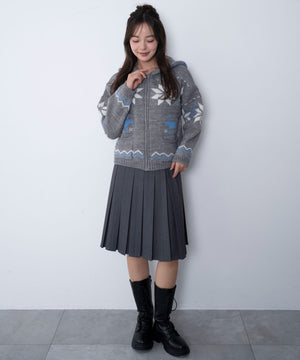 グレー　モデル：165cm F着用