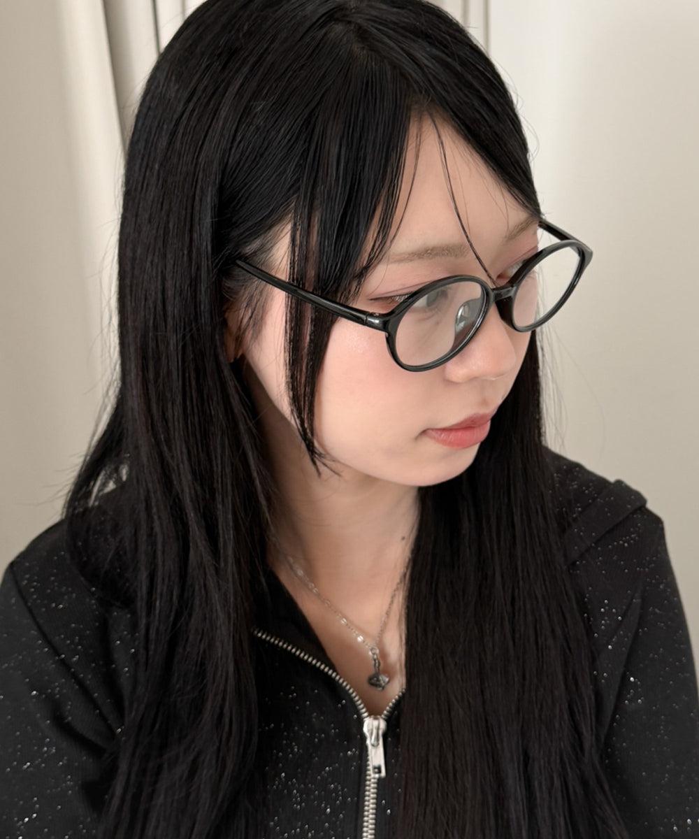 ブラック