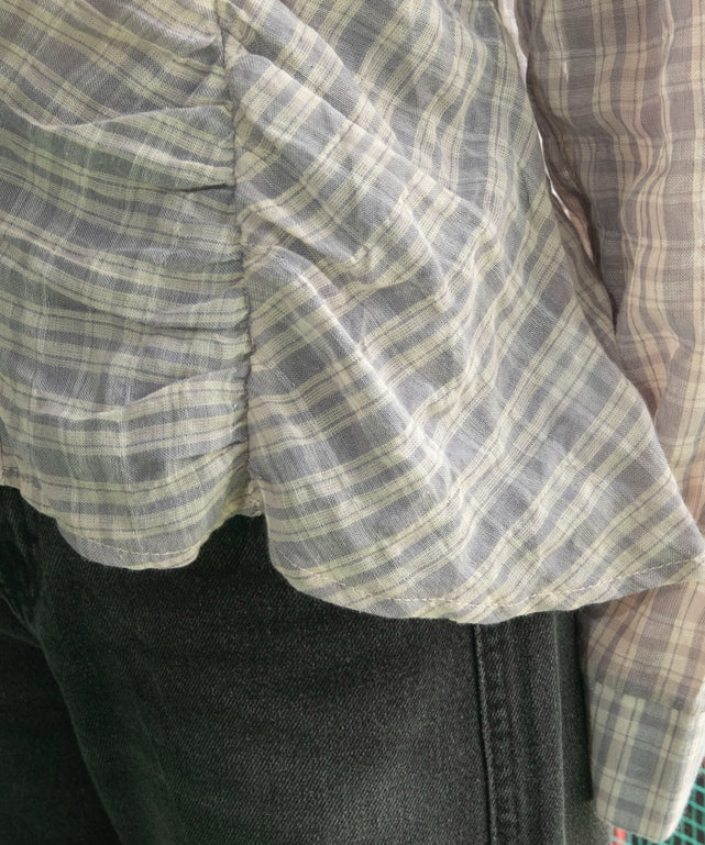 フロントシャーリングチェックシャツ