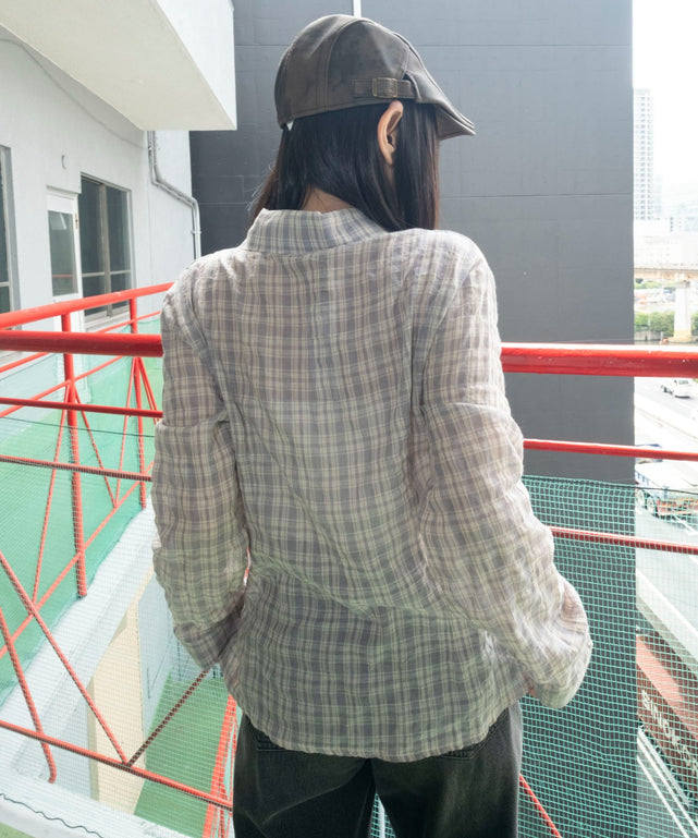 ベージュ　モデル：159cm F着用