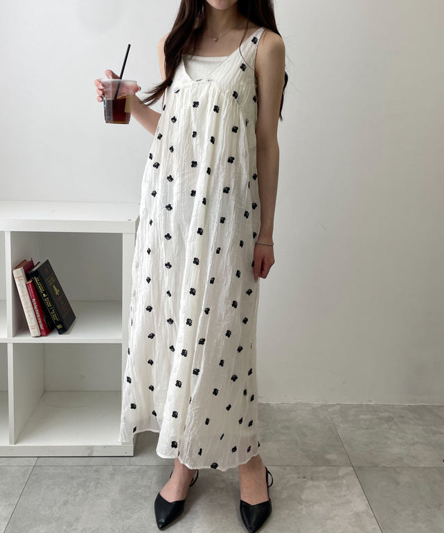 ホワイト　モデル：160cm F着用