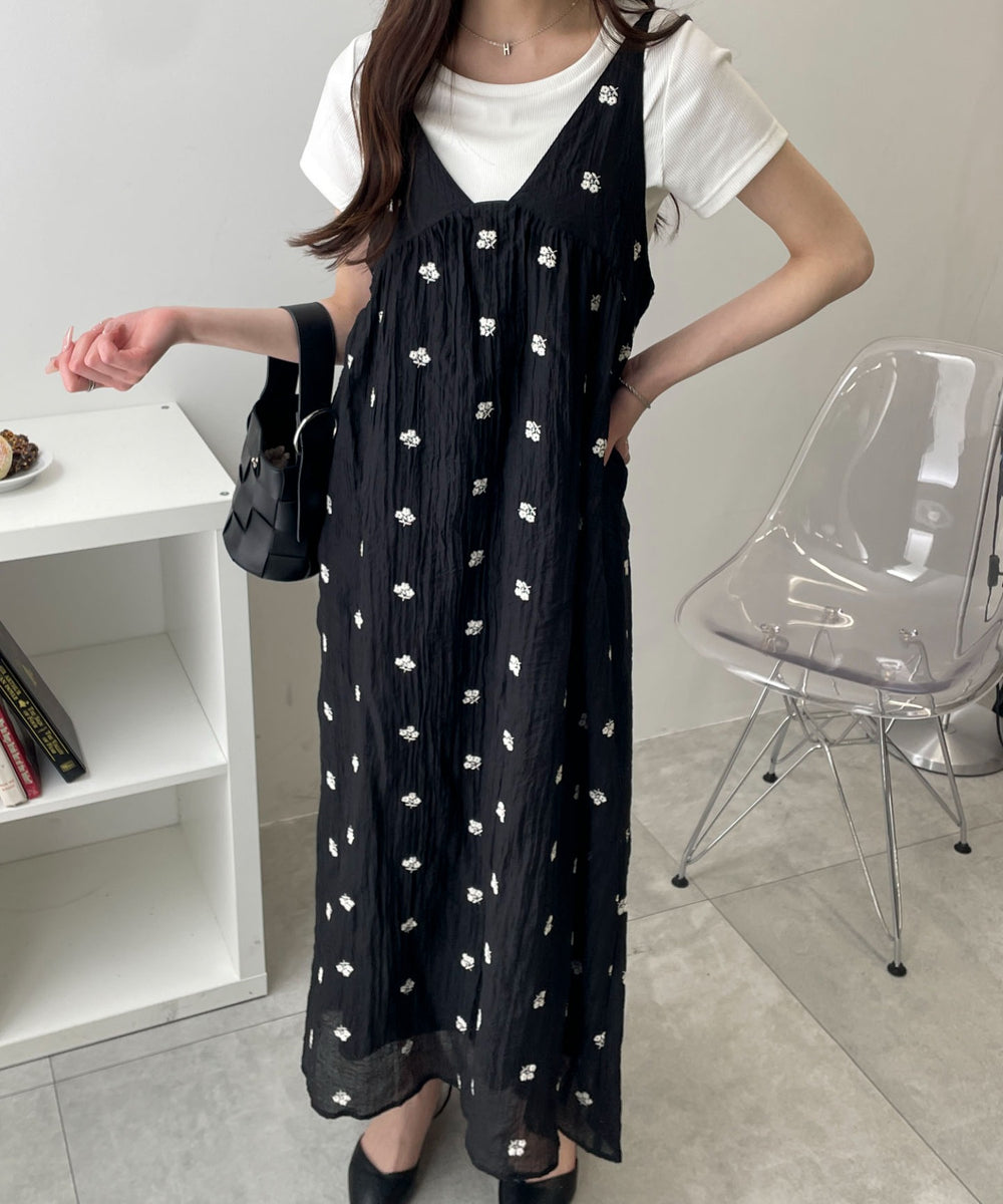 ブラック　モデル：160cm F着用