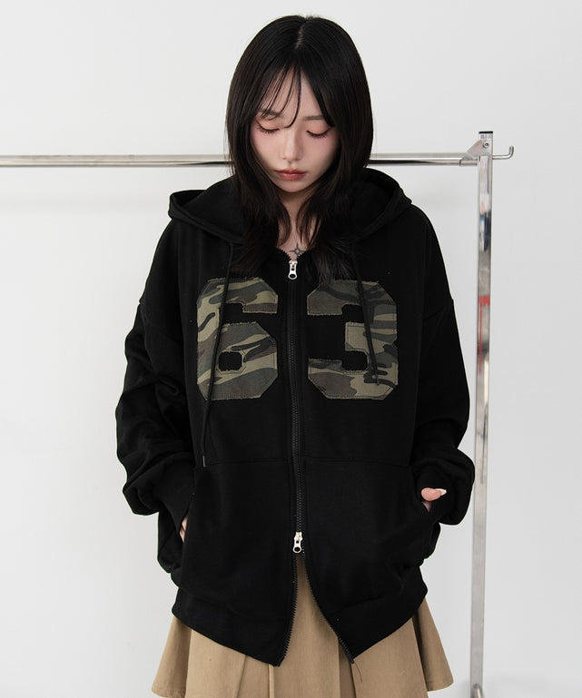 ブラック モデル：159cm F着用