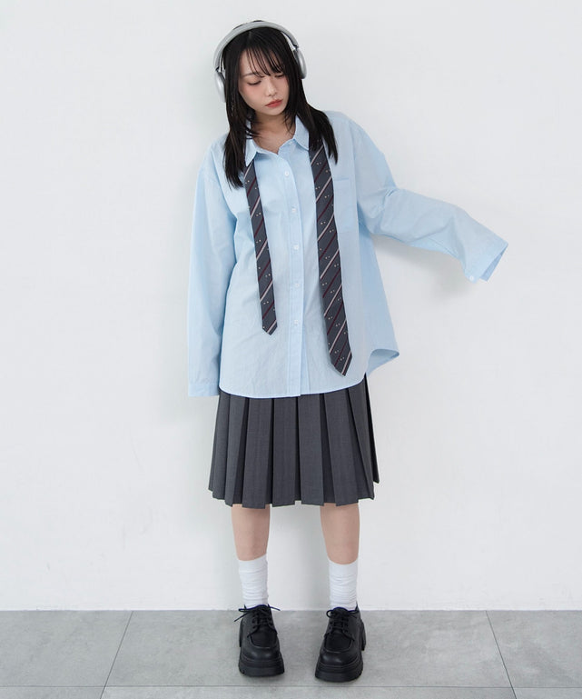 ブルー　モデル：159cm F着用