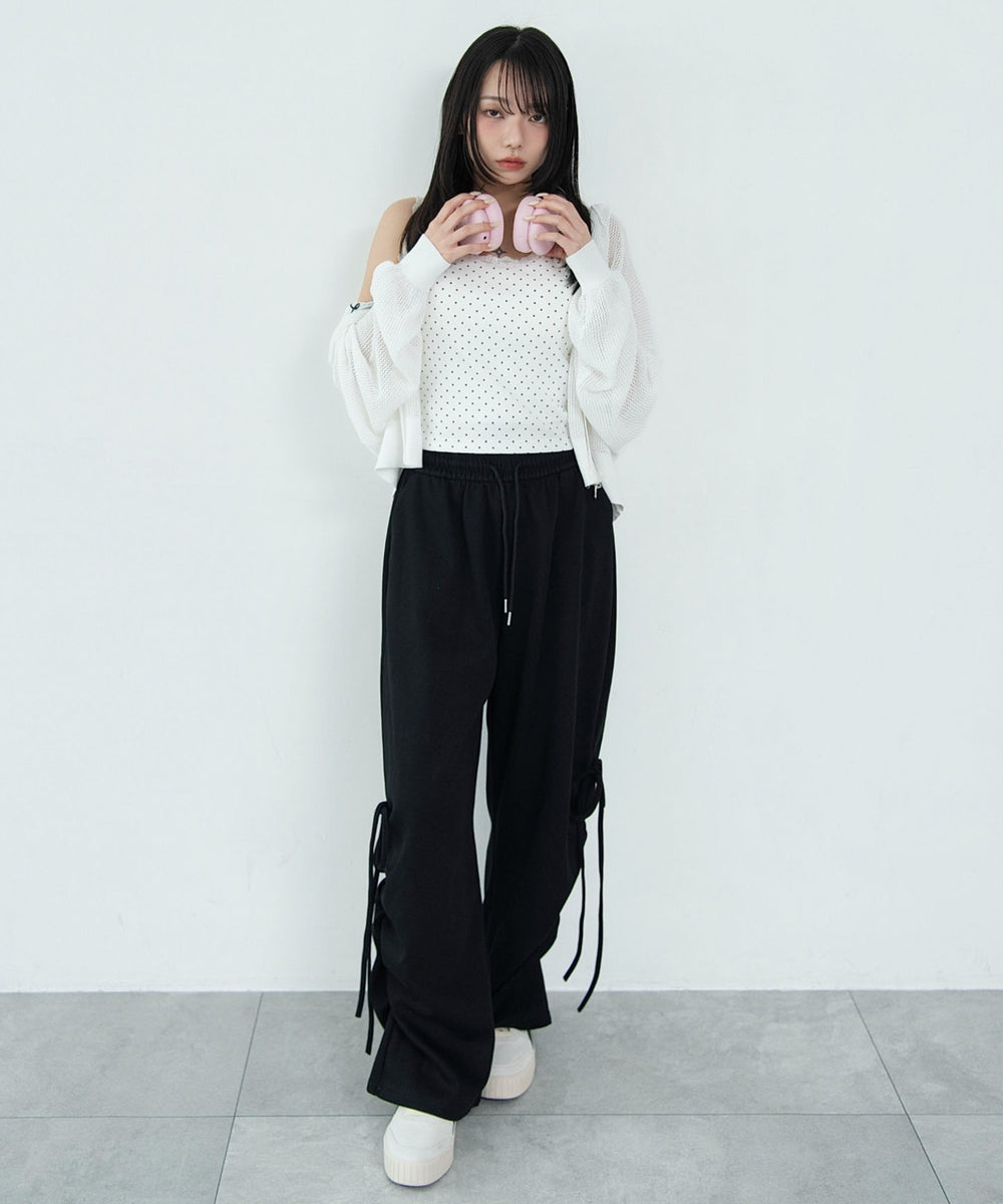 ブラック　モデル：159cm F着用