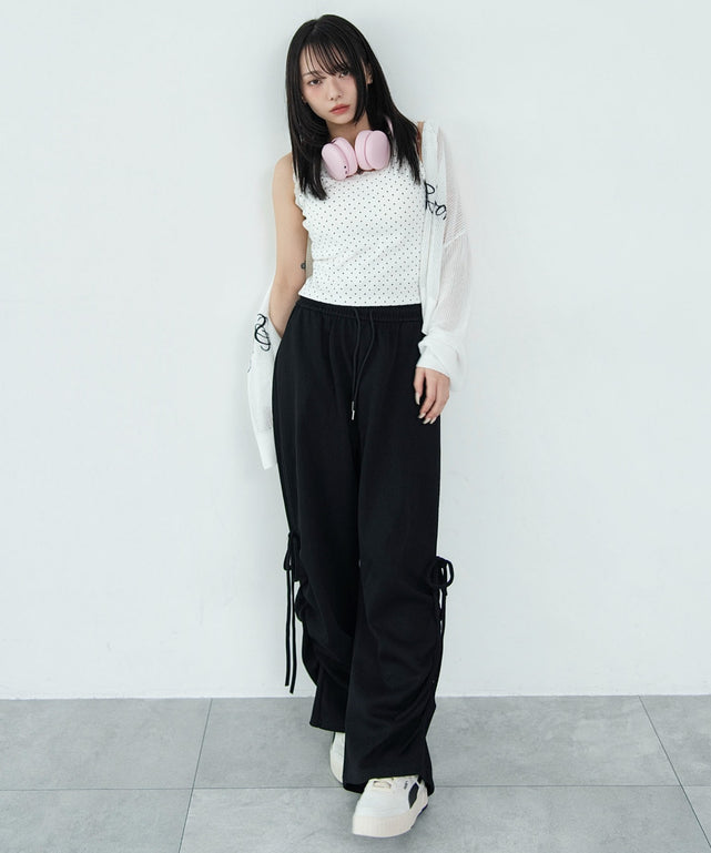 ブラック　モデル：159cm F着用