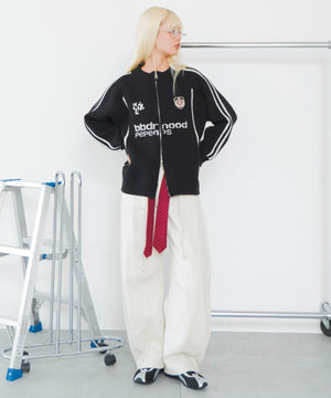 ブラック　モデル：166cm F着用
