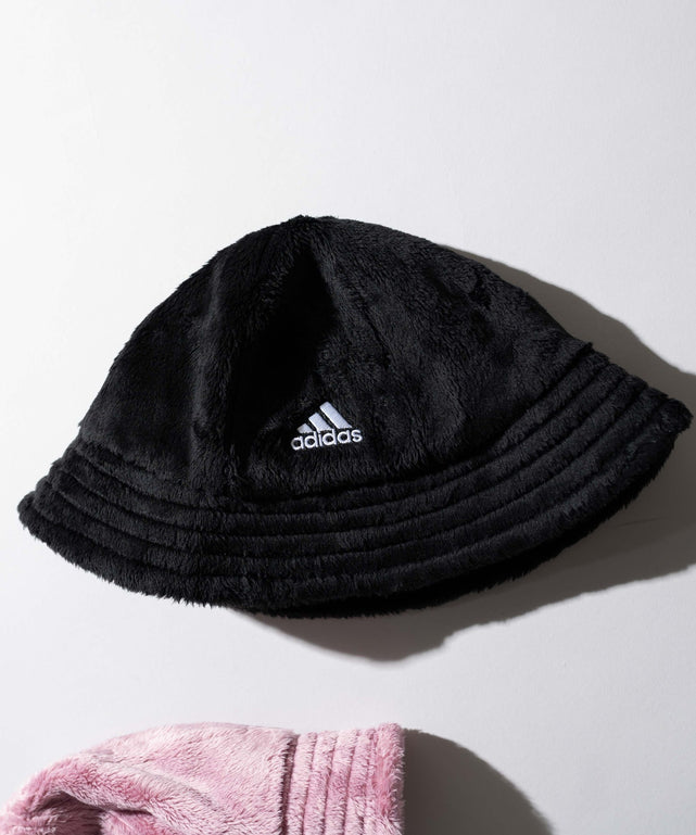adidas　FAKEFUR　HAT/ブラック