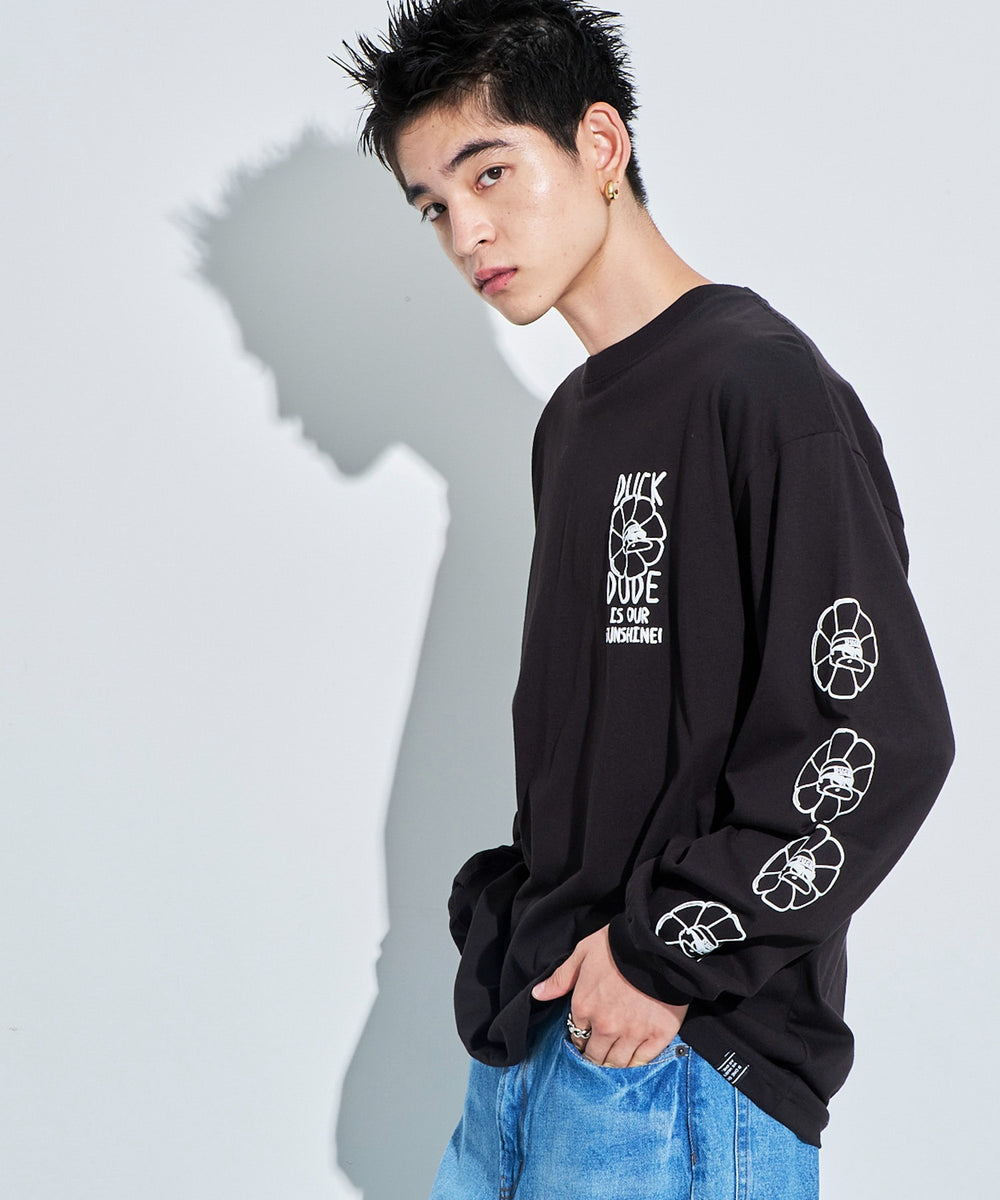 ブラック モデル：180cm L着用