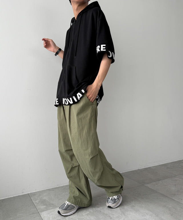 ブラック モデル：175cm L着用