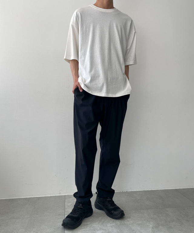 ブラック モデル：175cm L着用
