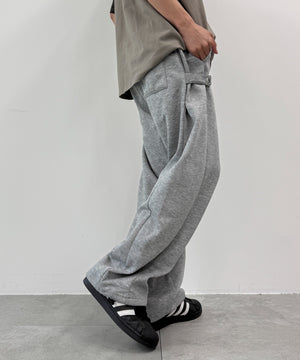 グレー モデル：175cm F着用