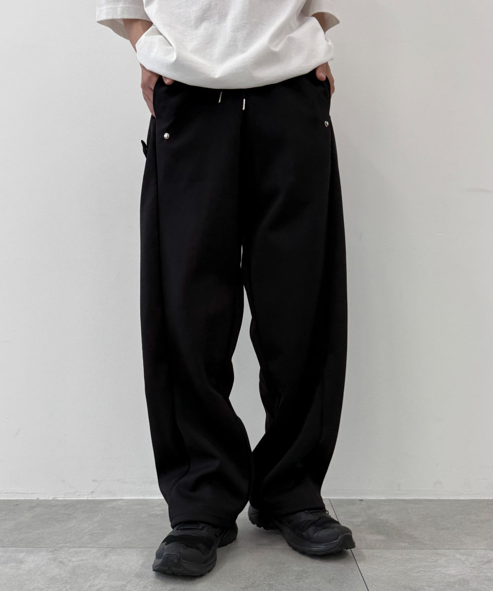 ブラック モデル：175cm F着用