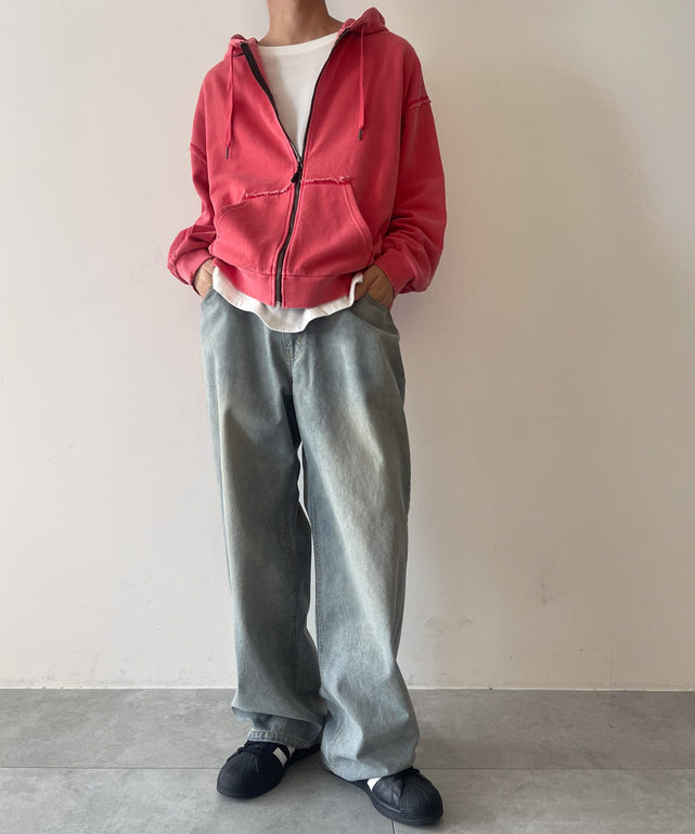デニム淡加工 モデル：175cm L着用