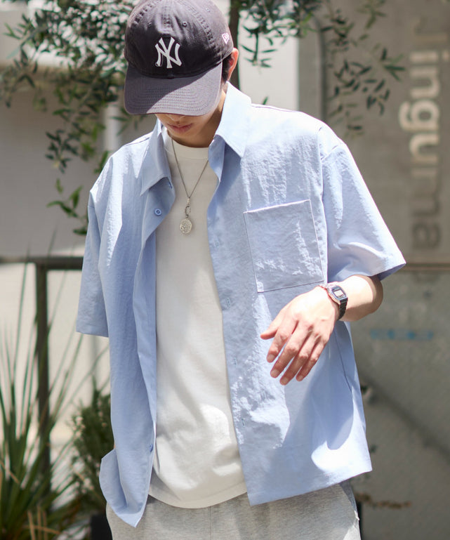 ホワイト モデル：181cm L着用