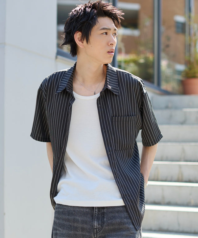 ブラックストライプ モデル：181cm L着用