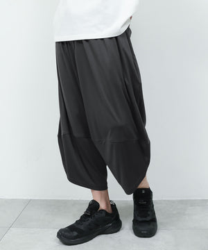 チャコール モデル：175cm L着用