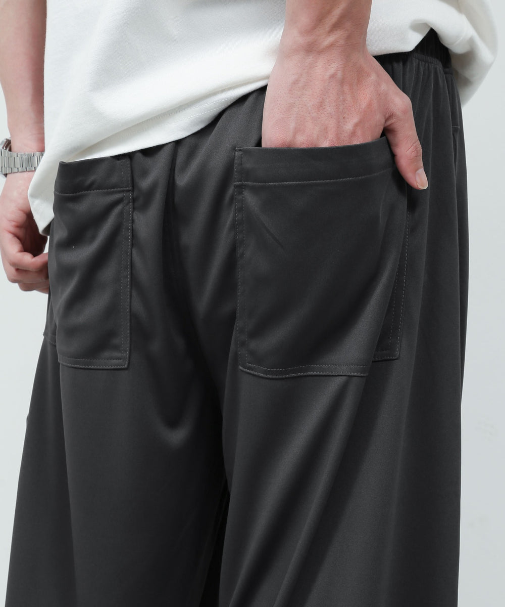サルエルパンツ