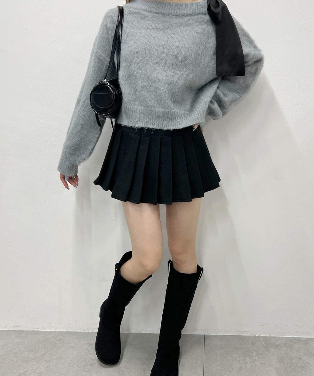グレー モデル：160㎝ F着用