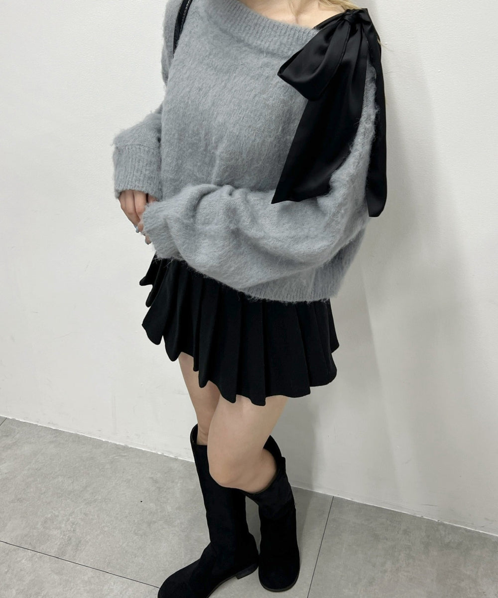 グレー モデル：160㎝ F着用