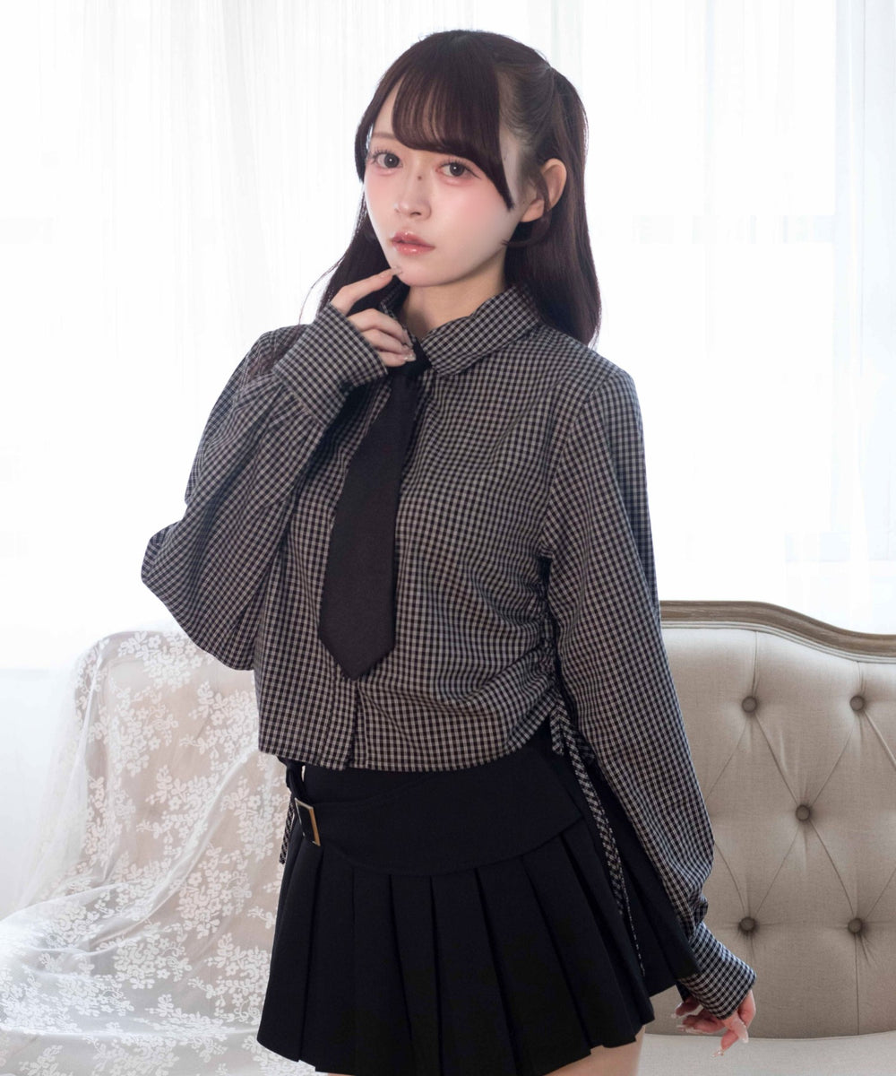 ブラック モデル：160㎝ F着用