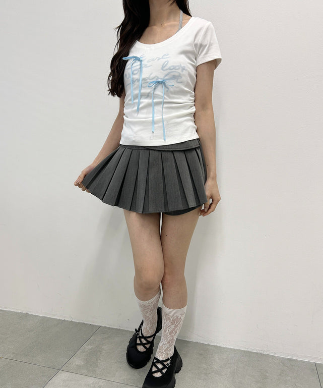 ホワイト モデル：157㎝ F着用
