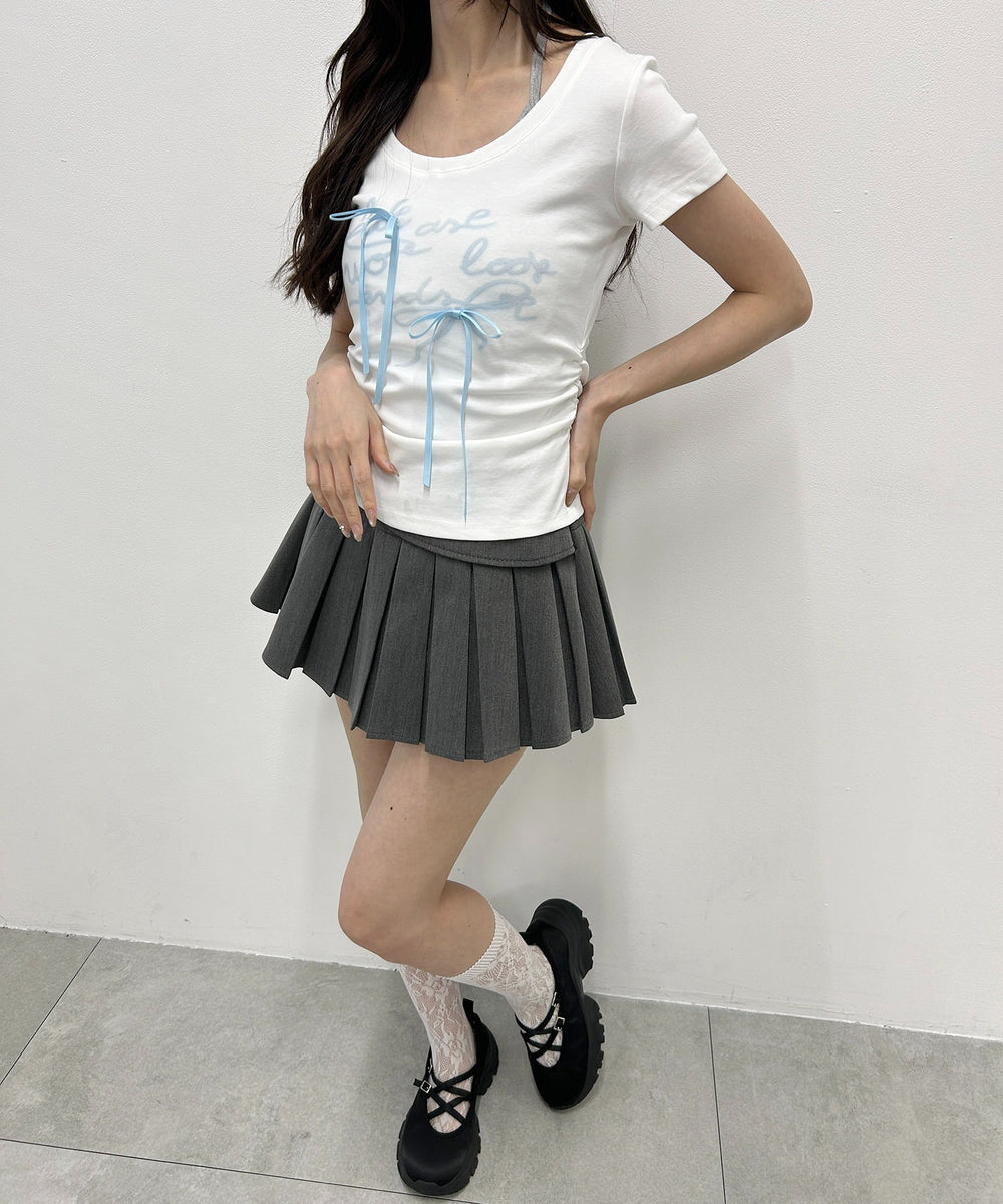 ホワイト モデル：157㎝ F着用