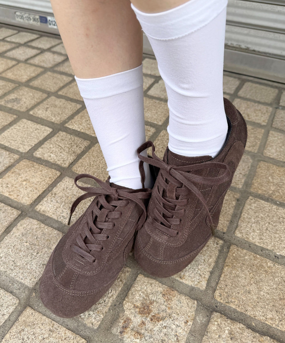 ブラウン