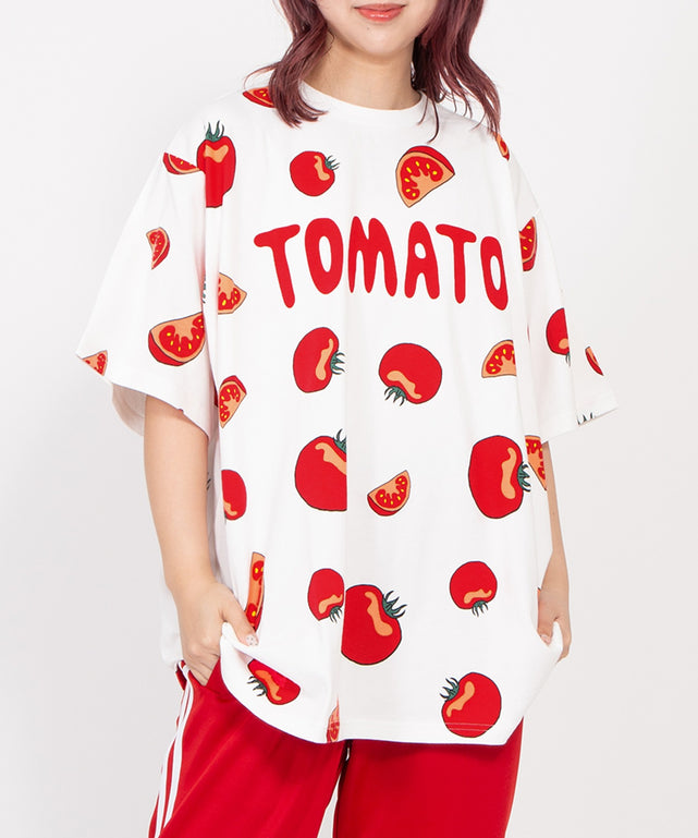 【新サイズ】フード総柄Tシャツ/身長：163cm サイズ3