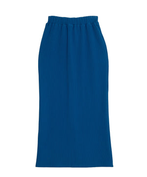 ブルー