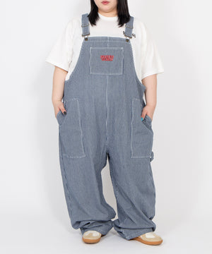 身長：163cm サイズ5